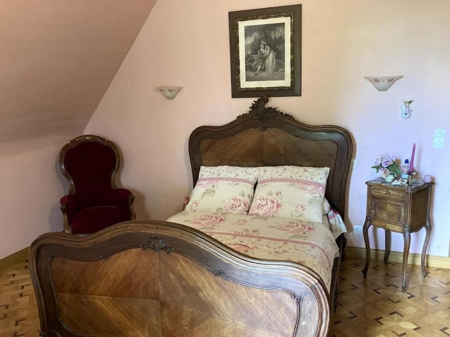 Bed and Breakfast La Forge De La Coudraie Pleugueneuc Екстер'єр фото