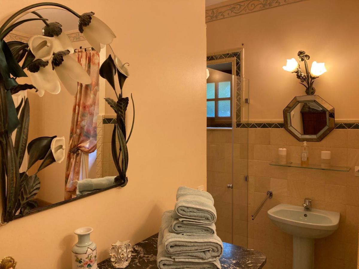 Bed and Breakfast La Forge De La Coudraie Pleugueneuc Екстер'єр фото